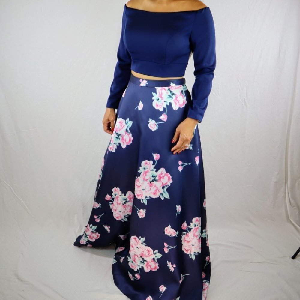 2 Cute Brand Navy Floral Two Piece Formal Gown $469 - Picture 9 of 15